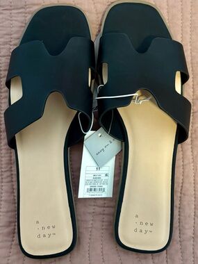 a new day Black Cutout Slide Sandals